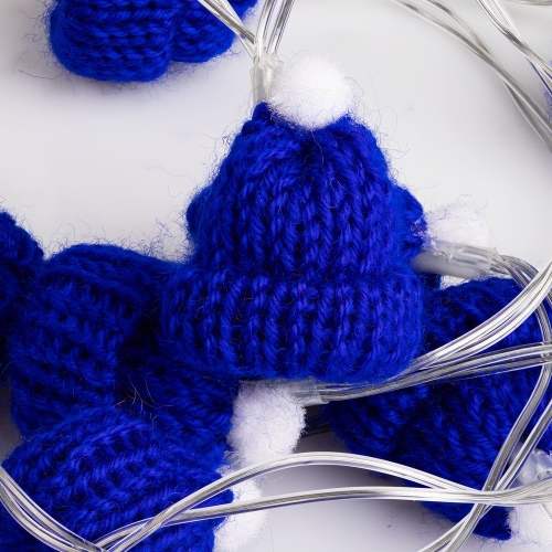 Гирлянда Cosy Poms, красная — вариант цвета