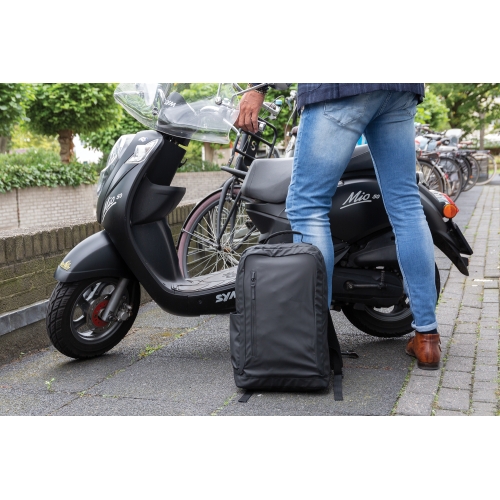Рюкзак для ноутбука 15.6" Fashion Black (без содержания ПВХ)