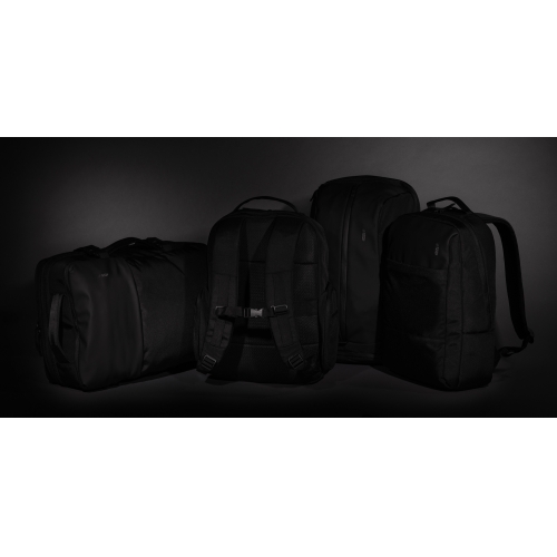 Рюкзак для путешествий Swiss Peak из rPET AWARE™ с регулируемым объемом, 15.6"