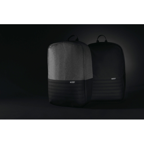 Антикражный рюкзак для ноутбука Swiss Peak с RFID-защитой из rPET AWARE™, 15,6’’