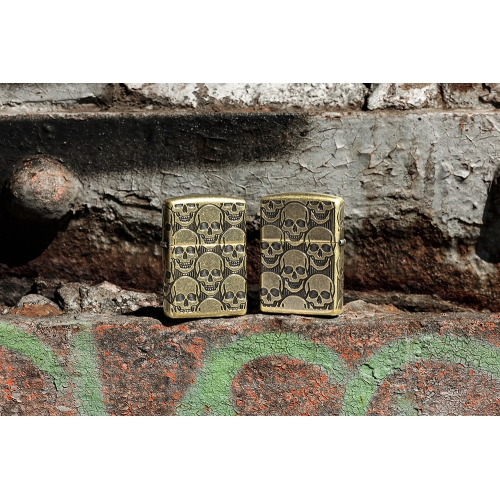 Зажигалка ZIPPO Armor Ухмыляющиеся черепушки с покрытием античная латунь | Cackling Cranium Antique 