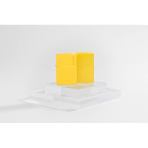Зажигалка Zippo Classic с покрытием Sunflower, латунь/сталь, желтая, глянцевая, 38x13x57 мм