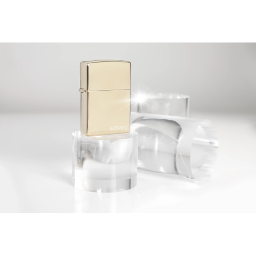 Зажигалка ZIPPO Logo с покрытием Champagne, латунь/сталь, золотистая, глянцевая, 38x13x57 мм, шт