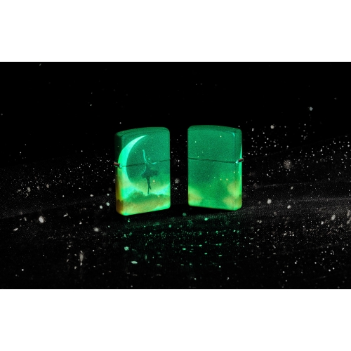 Зажигалка Zippo Mythological с покрытием Glow In The Dark Green, латунь/сталь, черная, 38x13x57 мм