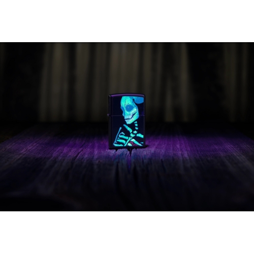 Зажигалка Zippo Skeleton Design с покрытием Black Light, латунь/сталь, черная, матовая, 38x13x57 мм