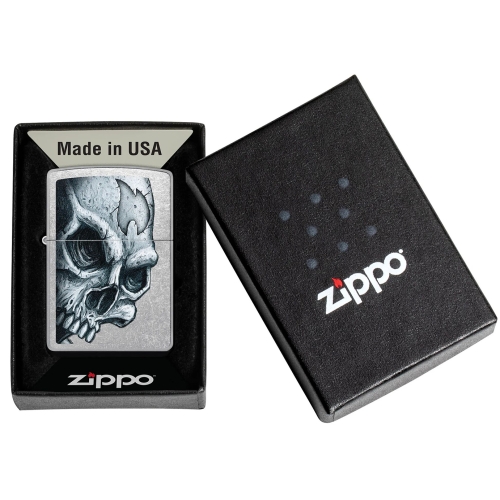Зажигалка ZIPPO Skull and Flame с покрытием Street Chrome, латунь/сталь, серебристая, матовая, 38x13
