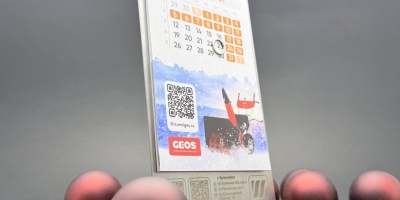 Настольный календарь, который работает с двух сторон