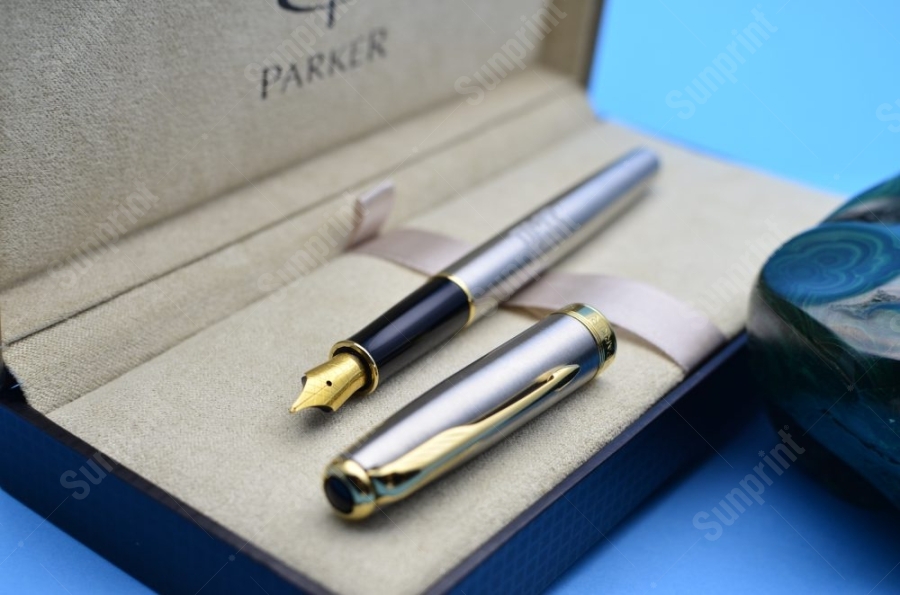 Ручка Parker с логотипом