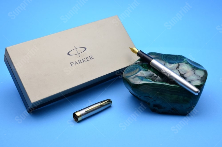 Ручка Parker с логотипом